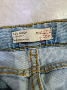 Mid Waist Straight Jeans