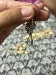 Elegant Leaf Dangle Earrings