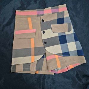 Stylish formal Plaid Skorts