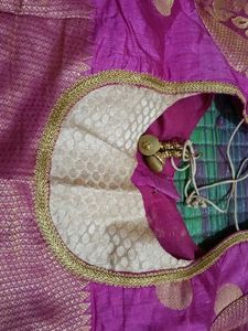 Cream &amp; pink border Silk Saree with blous