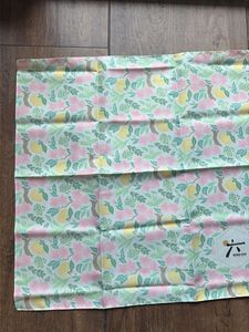 Pretty Floral Print Japanese Furoshiki