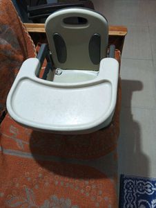 Feeding Booster Chaire