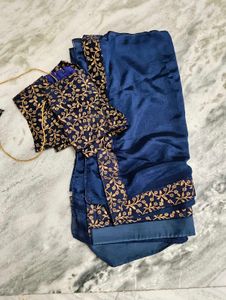 Elegant Navy Blue Saree with Gold Embroidery
