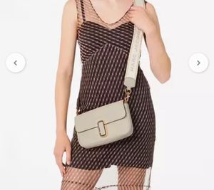 Chic Cream Chain Shoulder Bag