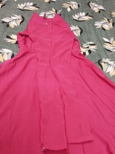 Elegant Pink Kurta with Delicate Detailing