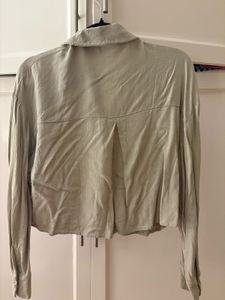 Stradivarius Relaxed Fit Olive Green Shirt
