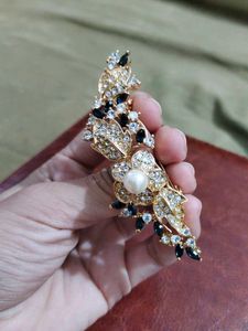 Saree pin
