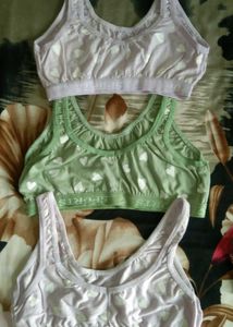 Cute Green Heart Print Sports Bra