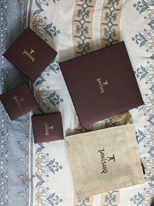 Tanishq Jewellery Boxes &amp; Pouch