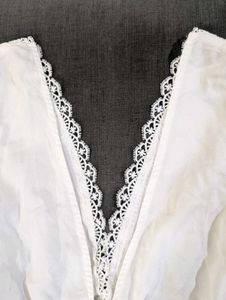 New White Lace Trim Sleeveless Top