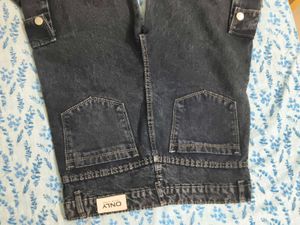 Stylish Dark Wash Cargo Jeans