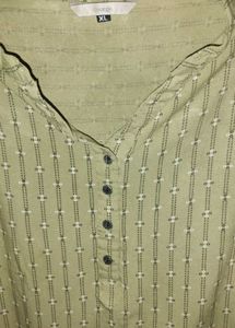 Chic Green Printed Button-Up Top