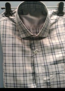 Stylish Men's Checked Casual Half Shirt