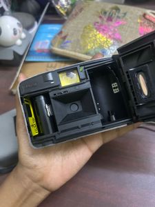 Samsung Fino 35SE Vintage Point and Shoot Camera