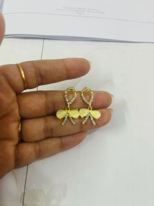 Emerald Dangle Earrings