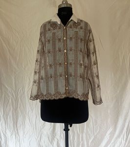 Elegant Embroidered Kurta Top