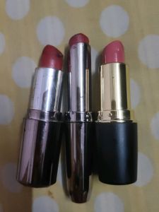 It's Used Only One Time It's Look Like New This Colours Not Suit On My Skin Type So I Think About Selling It