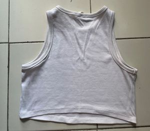 H&amp;M White Ribbed Tank Top