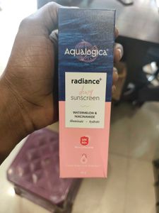 Aqualogica Radiance+ Dewy Sunscreen