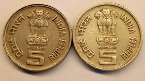 Set Of 2 Five Rupee Thiruvalluvar Coins