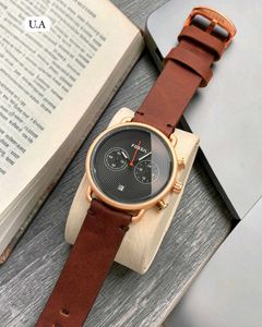 FOSSIL PREMIUM QUALITY LEATHER BELT MENS WATCH
