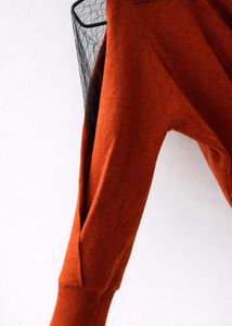 Chic Rust-Colored Pullover Sweater
