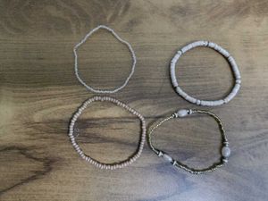 New Elegant Boho Beaded Bracelet Set of 4