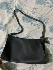 Stylish Black Hobo Shoulder Bag