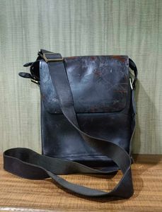 Vintage Leather Crossbody Bag