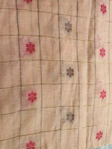 Elegant Beige Saree with Red Blouse Piece