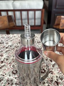 Stainless Steel Oil Pourer with Handle