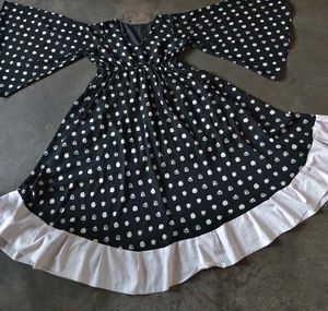 Chic Polka Dot Ruffle Dress