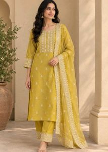 Festive kurta set