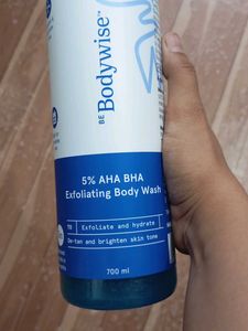 Bodywise 5% AHA BHA Exfoliating Body Wash 700ml