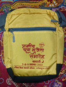 🟡 American Tourister Sling Bag For Sale 🟡