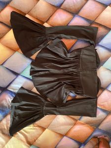 Chic Black Bell Sleeve corset top + free crop to