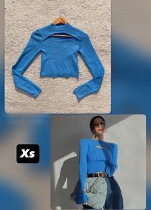 Blue Cut-Out Mock Neck Long Sleeve Crop Top