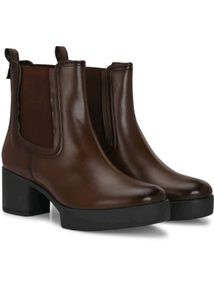 Stylish Brown Heeled Boots