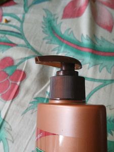 Nature's Essence Cocoa Bright Body Lotion