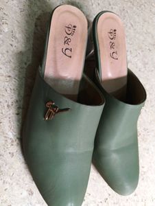 Green Mule Flats