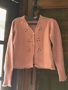 Chic Pink Embroidered Cardigan