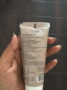 Flicker Professional Silk Touch Moisturizer &amp; Prim