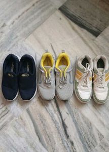 Bundle of 3 Pairs Men's Sneakers one pair 800