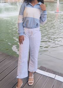 Blue &amp; White Colorblock Pullover
