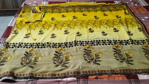 Yellow Floral Print Saree with Blouse