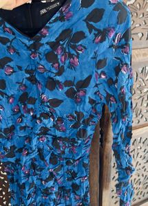 Zara Brand New Floral Mini Dress With Shoulder Pad