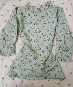 Floral Print Ruffle Neck Top