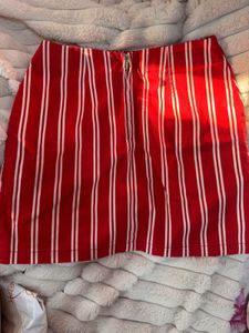 forever 21 Red White Striped Mini Skirt with pocke