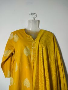 Gold Printed Kurta Set (Women's)
