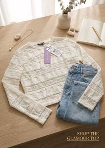 Chic Off White Lace Top